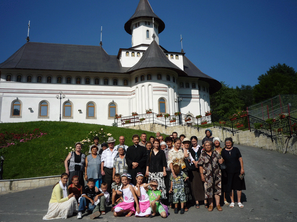 Pelerinaj la M-rea Pângăraţi